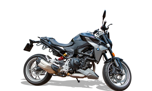 Co oznacza skrót FR na oponie?