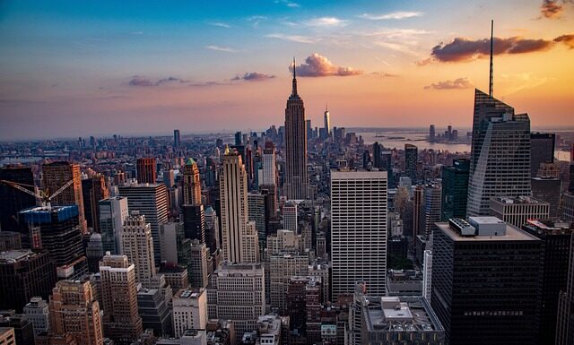 Czy Scenic 1.9 DCI ma koło dwumasowe?