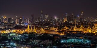 Ile waży Grand Scenic 3?