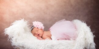 Gdzie nie powinno stać łóżeczko niemowlęce? Gdzie nie powinno stać łóżeczko niemowlęce?