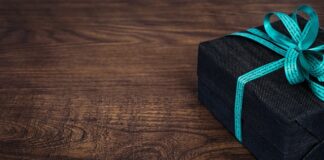 Co kupić 10 latce na urodziny 2023?