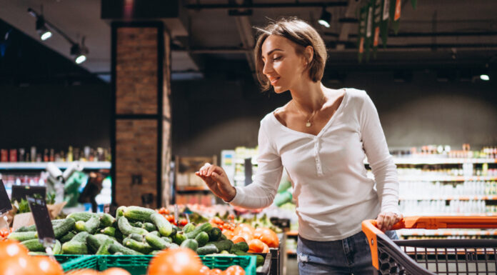 Wózki zakupowe dla osób starszych i niepełnosprawnych